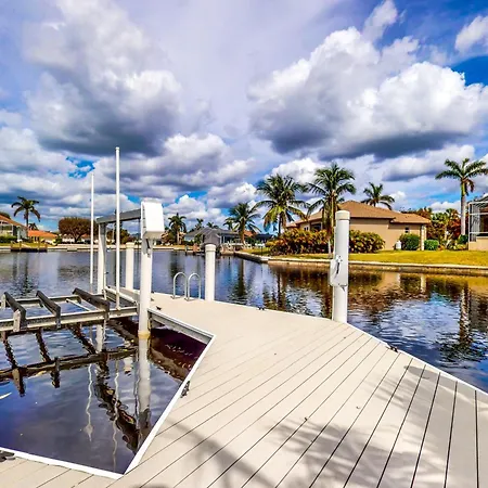 Marco Island Manor Villa